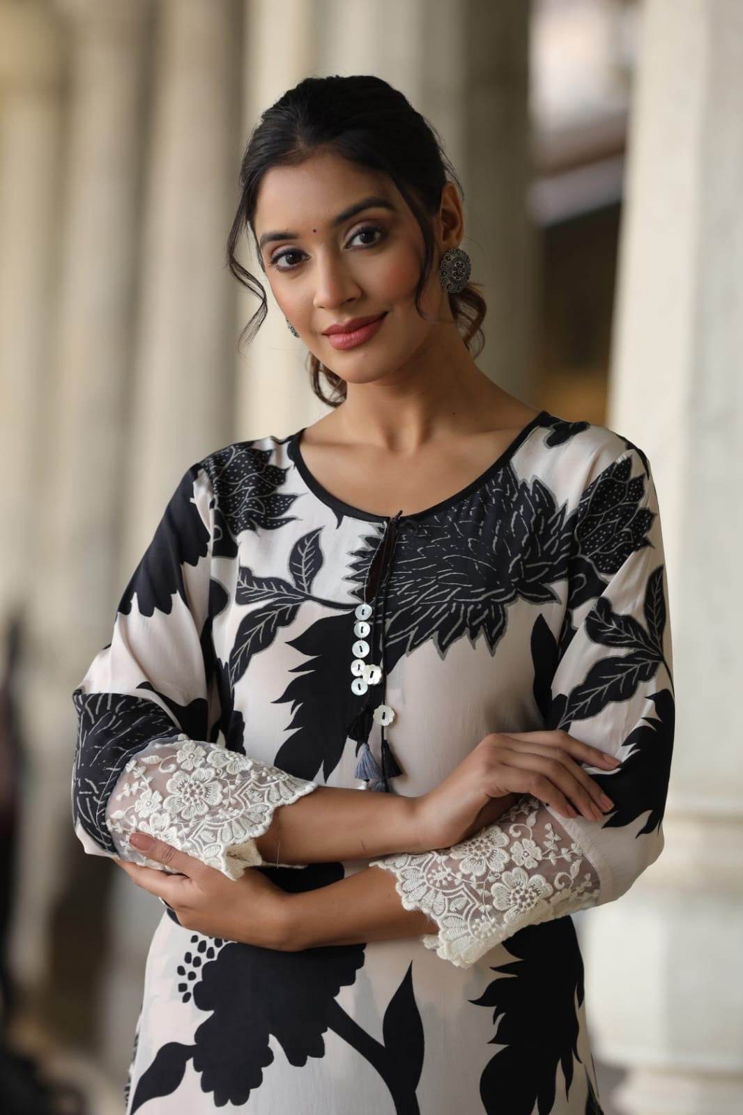 Pure Crepe Silk kurta set - Vijay Laxmi