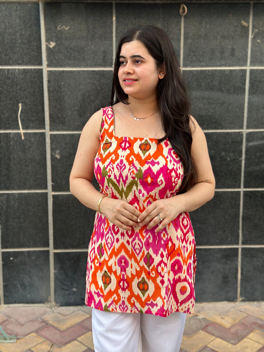 Gulmohar Sleeveless Cotton kurta
