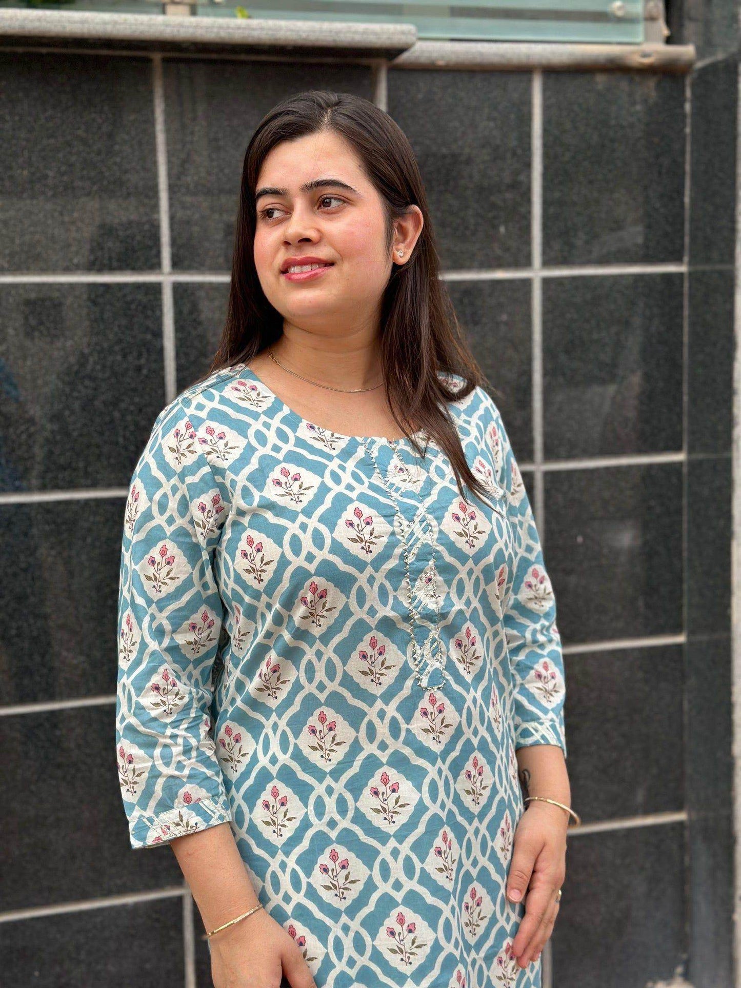 COTTON KURTI - Vijay Laxmi