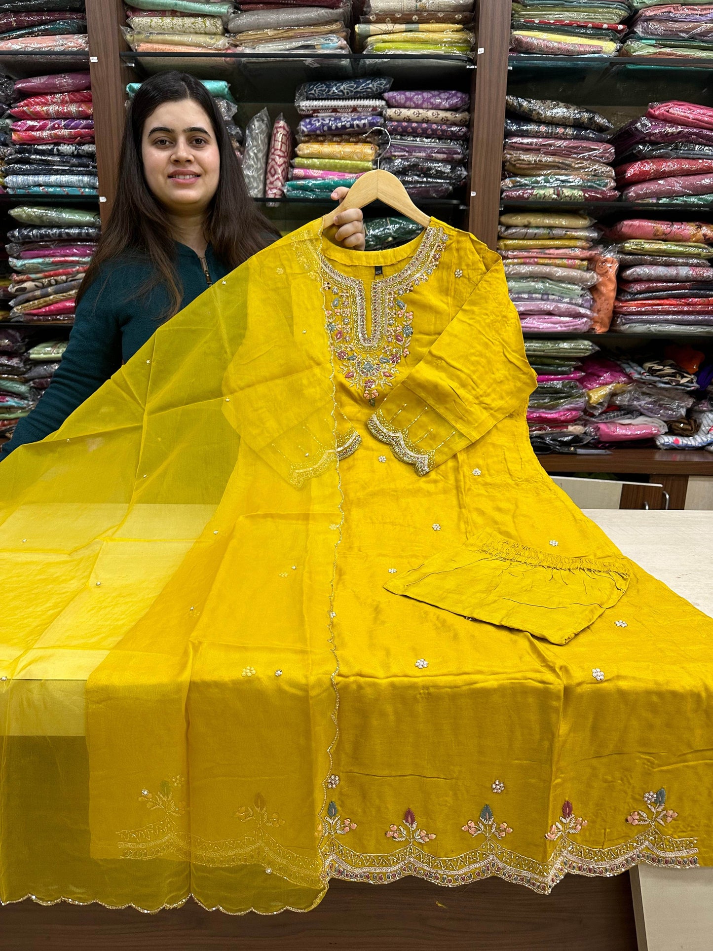 Plus size Dola silk suit - Vijay Laxmi