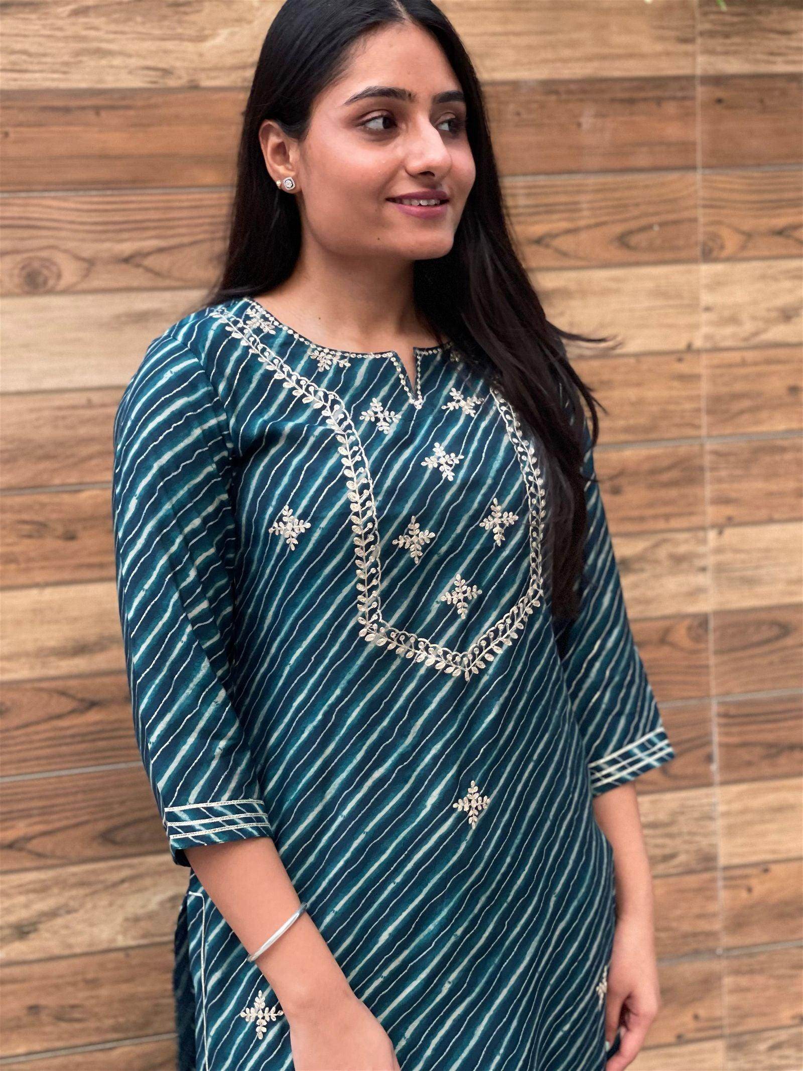 Muslin Kurti YLI6 - Vijay Laxmi