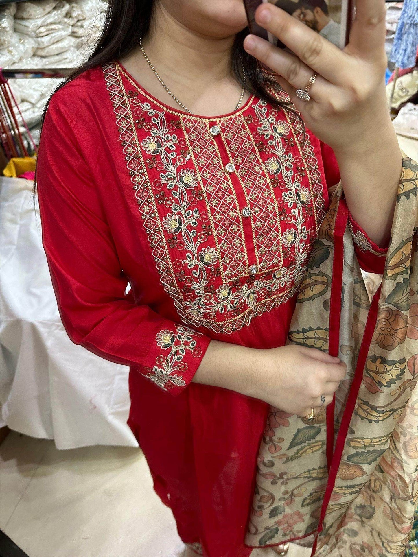 Silk kurta set - Vijay Laxmi