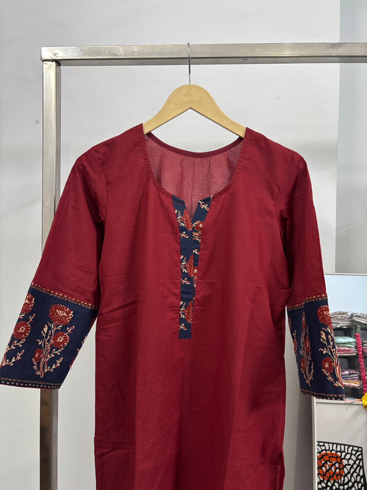 Rangrez pure cotton kurti for women maroon