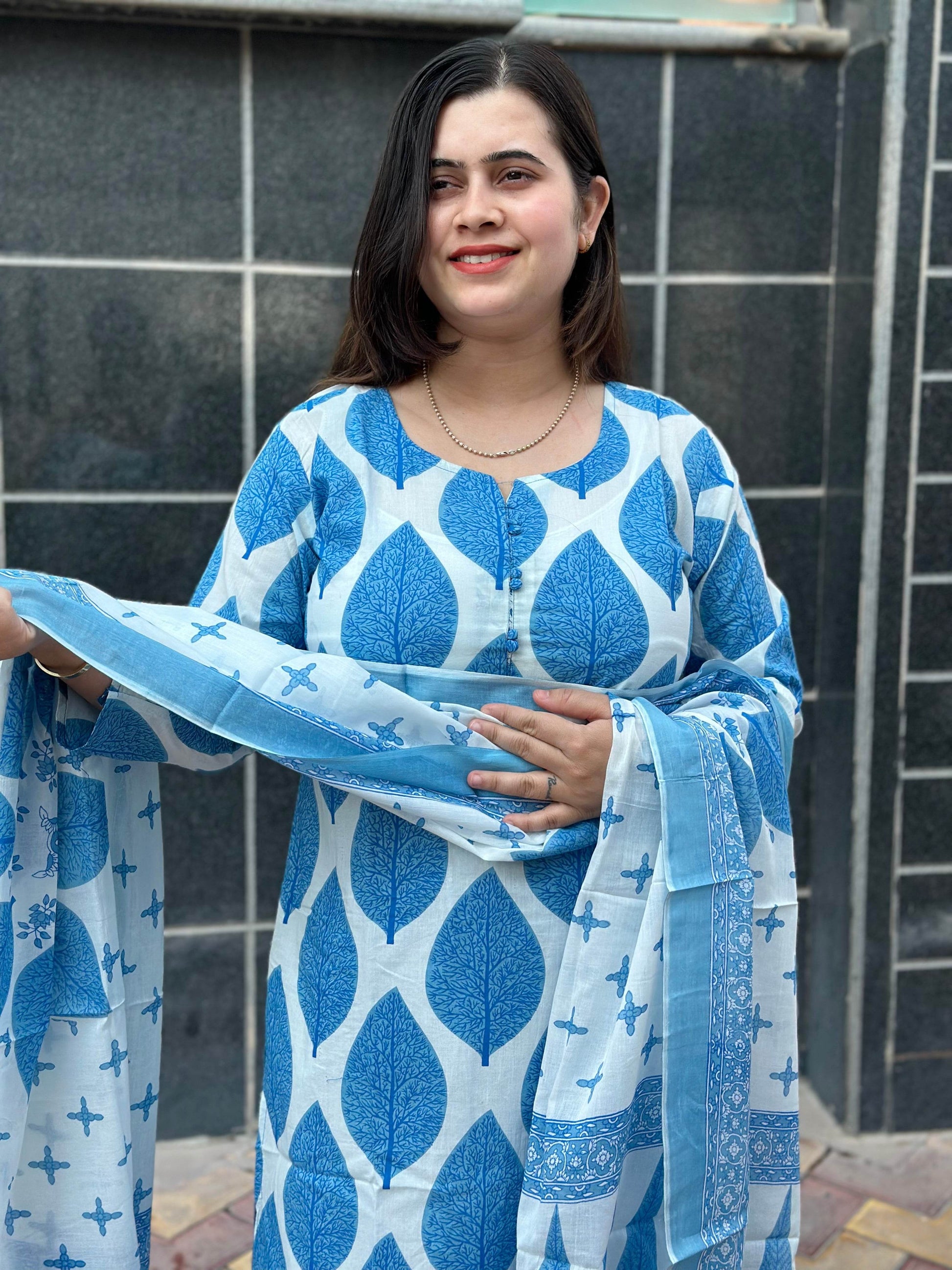 Vijaylaxmi Women’s Cotton straight kurta with Pant & Dupatta - Vijay Laxmi