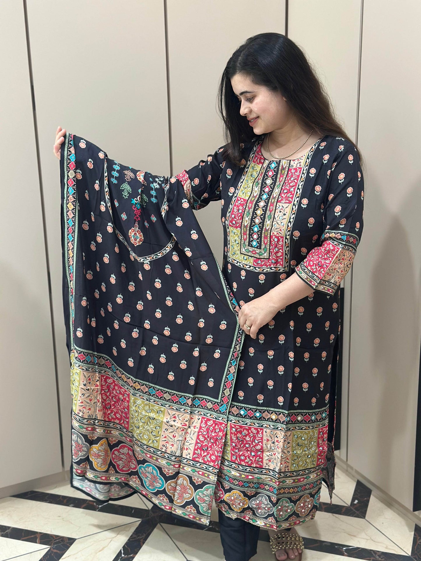 Crepe Silk Suit Set for Women - Vijay Laxmi