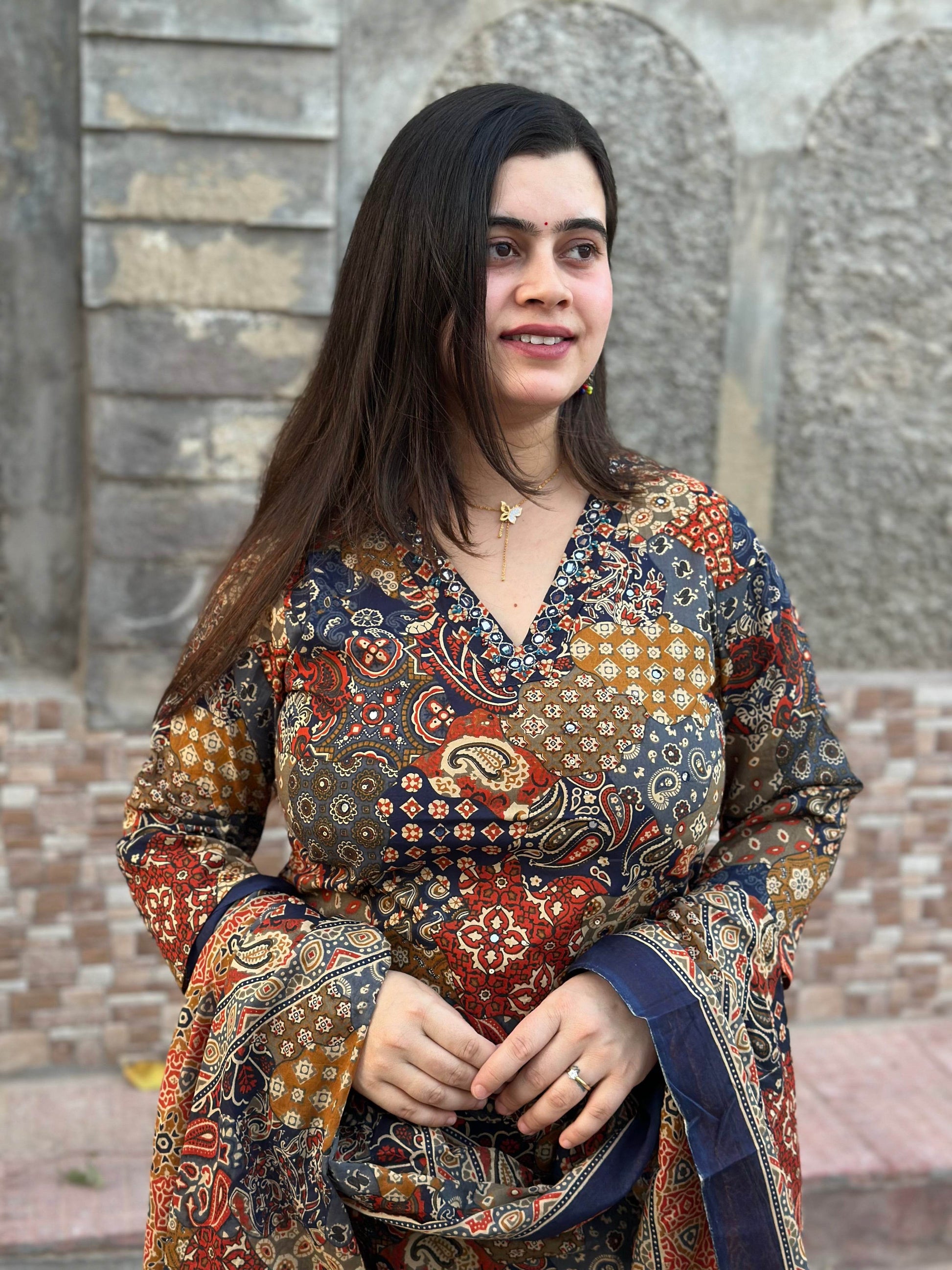 Cotton kurta set for women with dupatta - Vijay Laxmi