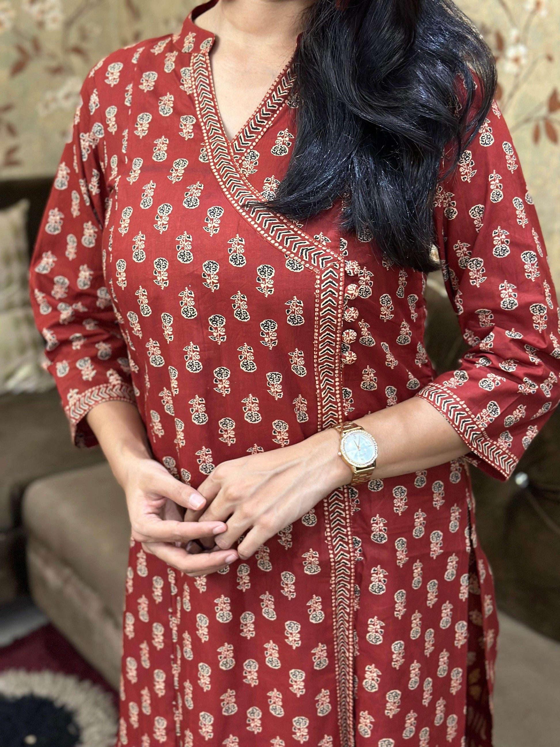 Angrakha Bagru Red Suit - Vijay Laxmi