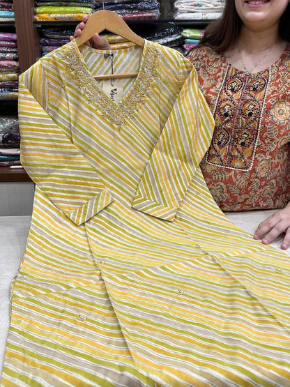 Muslin Silk lehariya Suit Set - Vijay Laxmi