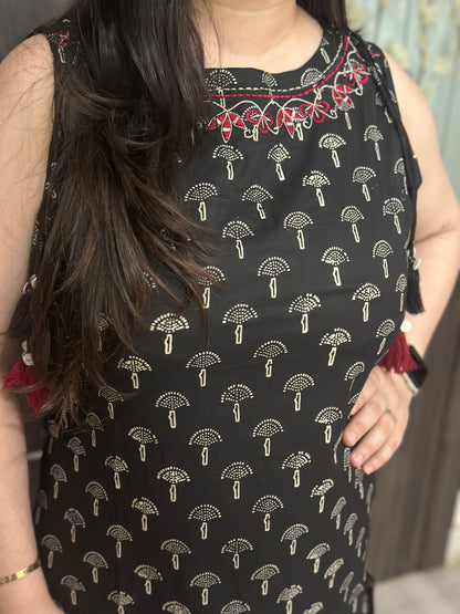 Bani Sleeveless Cotton Kurta set Black