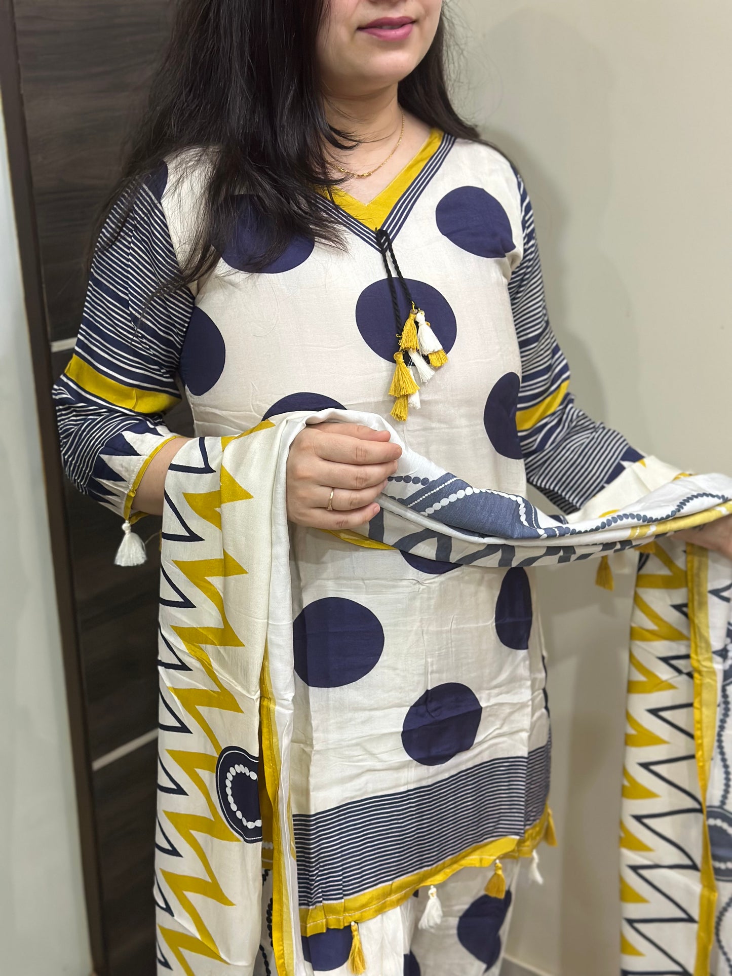 Anami festive modal kurta set with farshi salwar & dupatta