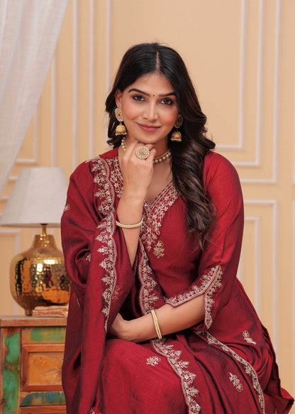 Maharani Dola Silk Suit - Vijay Laxmi
