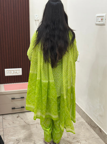 Gulzar Farshi Salwar Suit