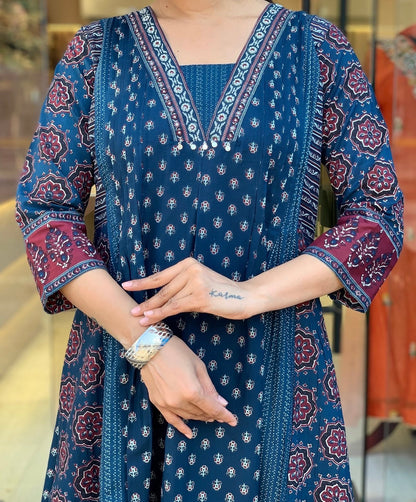 Mehar Anarkali Cotton Kurti Pant Dupatta Set – Thread & Lace Work (Only Pre-booking)