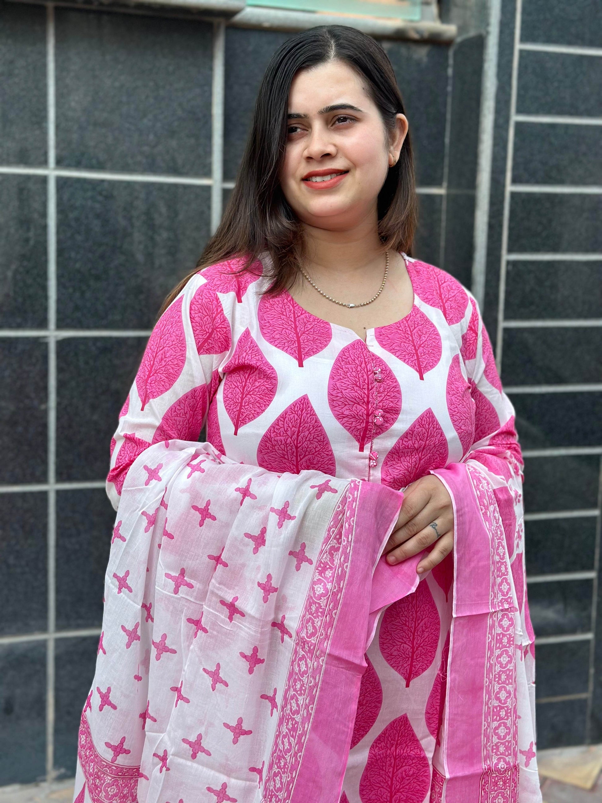 Vijaylaxmi Women’s Cotton straight kurta with Pant & Dupatta - Vijay Laxmi