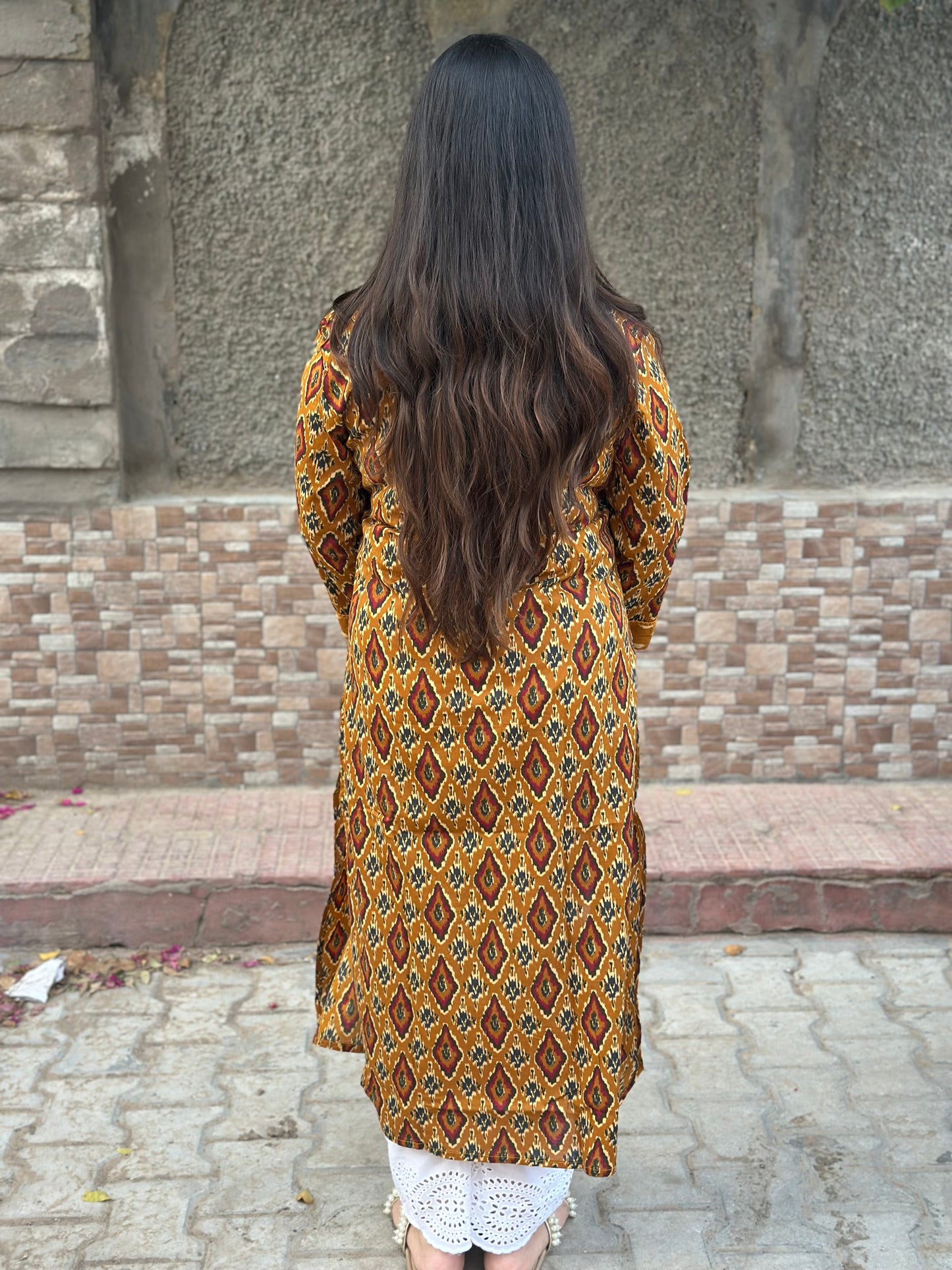 Breathable & Stylish Ikkat Cotton Kurti