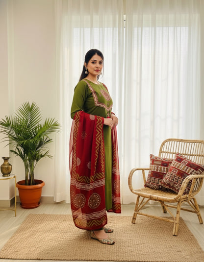 Amayra Arjakh Cotton Kurti Pant Dupatta Set – Thread & Lace