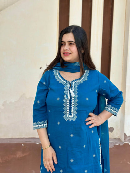 Cotton Flex kurta set with pants & dupatta - Vijay Laxmi