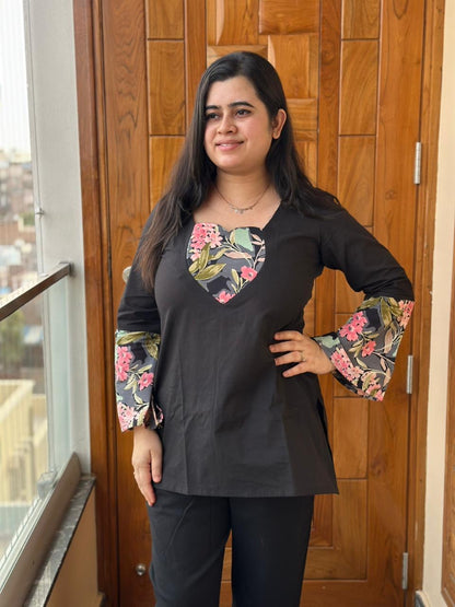 Chandani short kurti floral