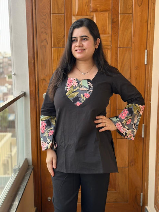 Chandani short kurti floral