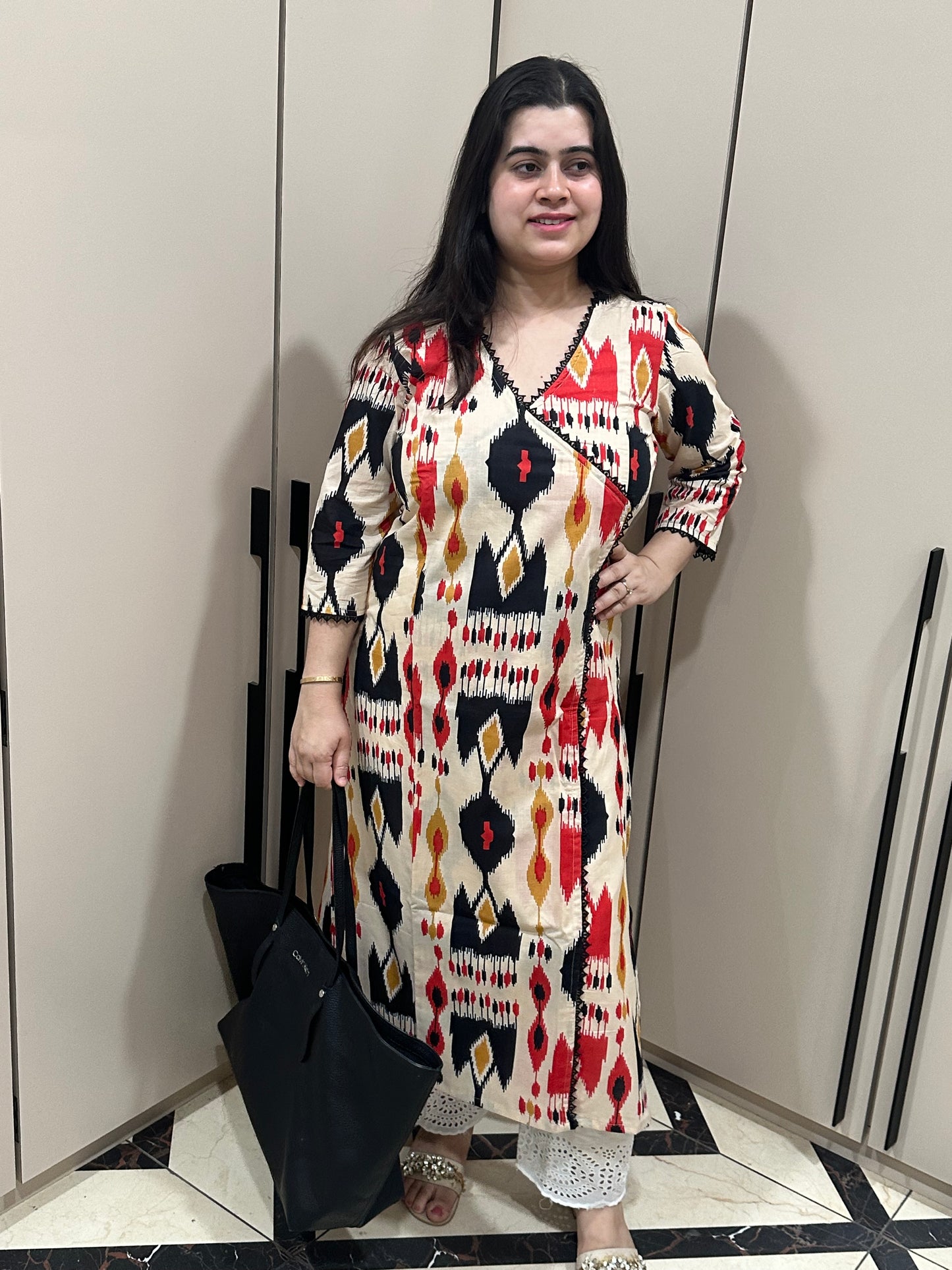 Breathable & Stylish Ikkat Print Cotton Kurti