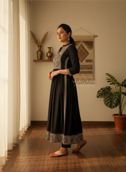 Naira cut Kurti D5 Black