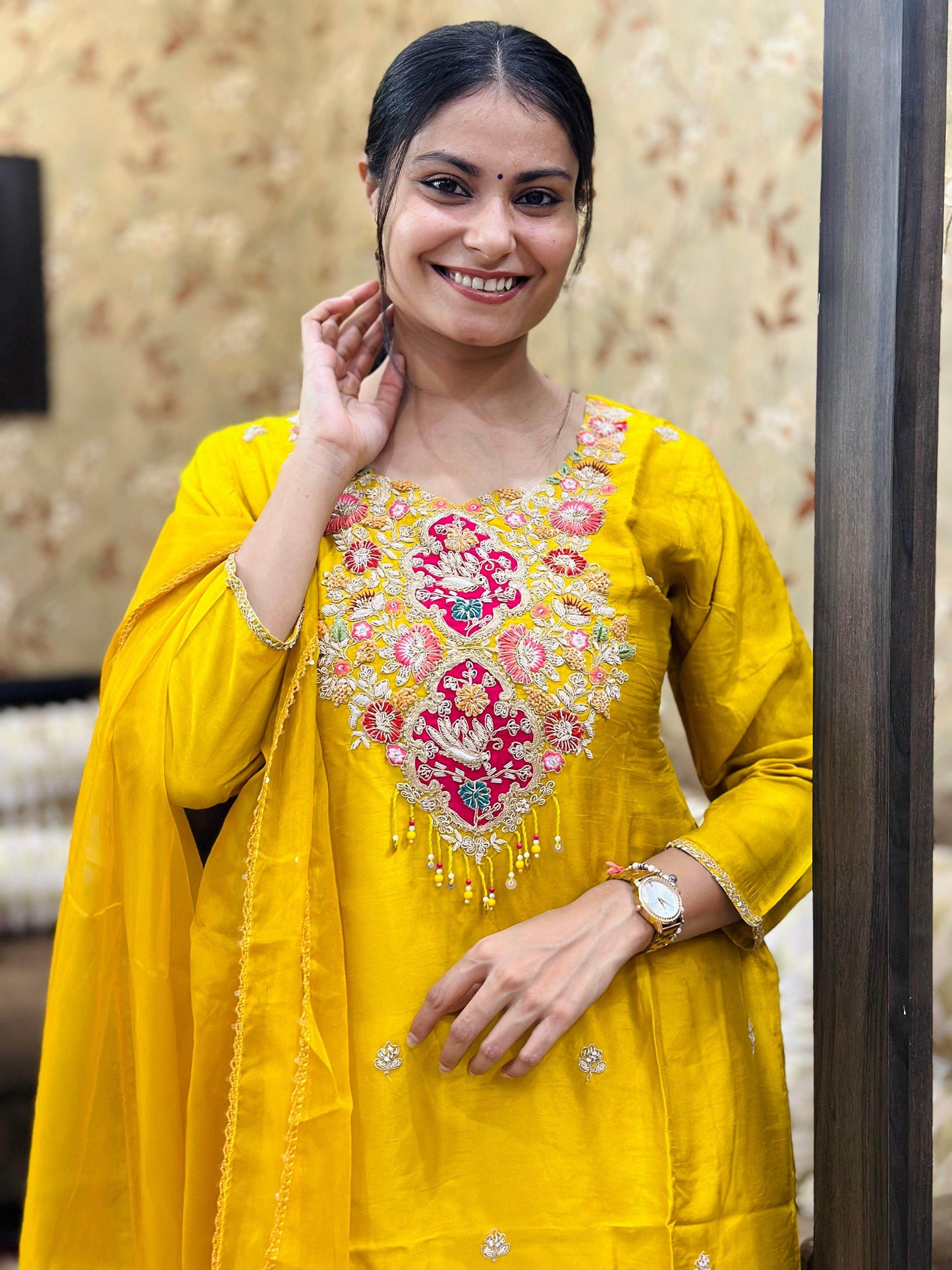 Dola Silk suit For Women - Vijay Laxmi