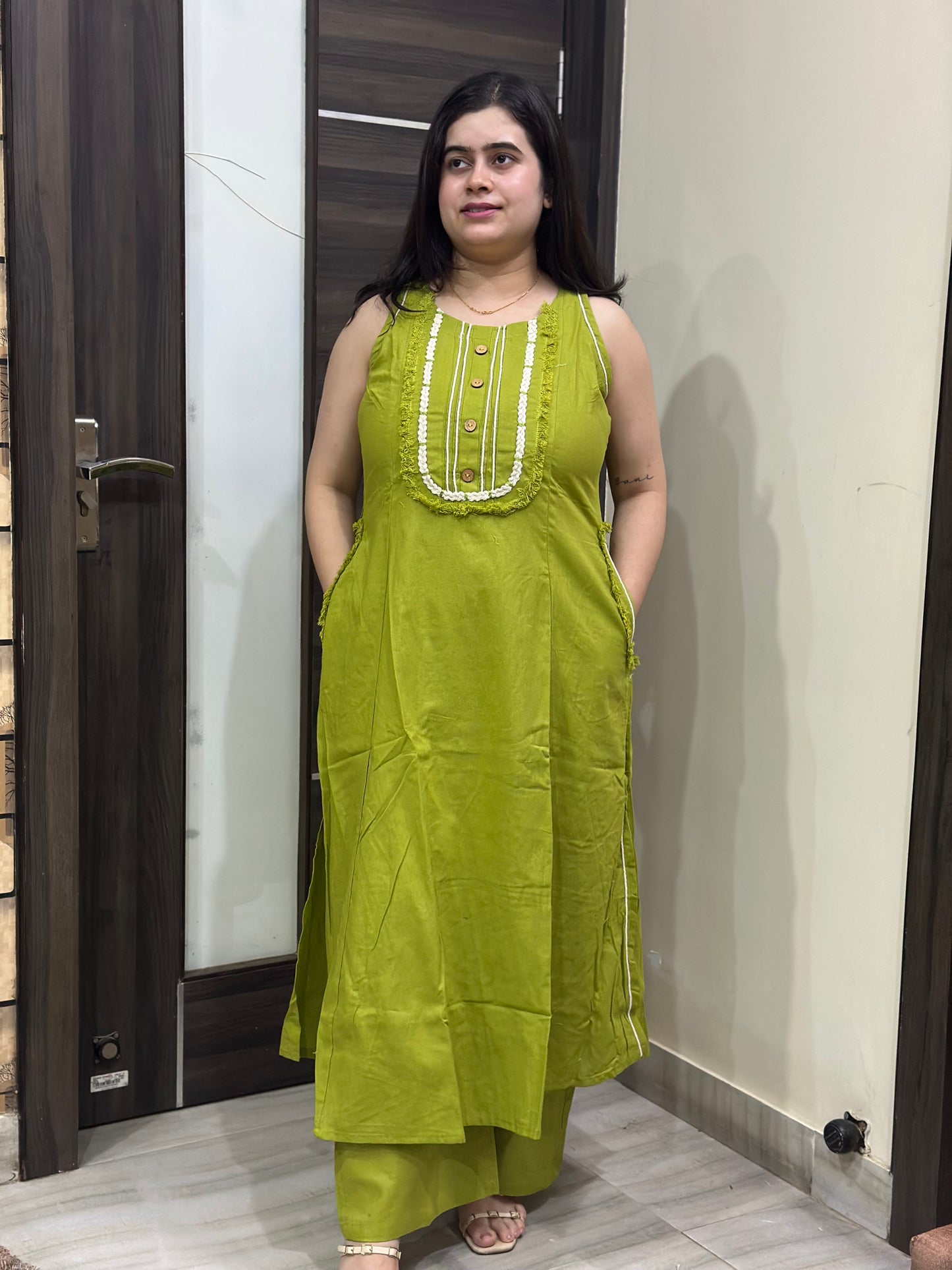 Anami Sleeveless Cotton Kurta set Green