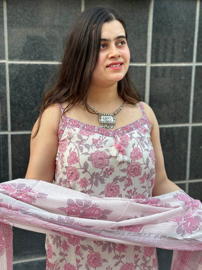 Sleeveless Thread Work Cotton Suit For Women - Vijay Laxmi