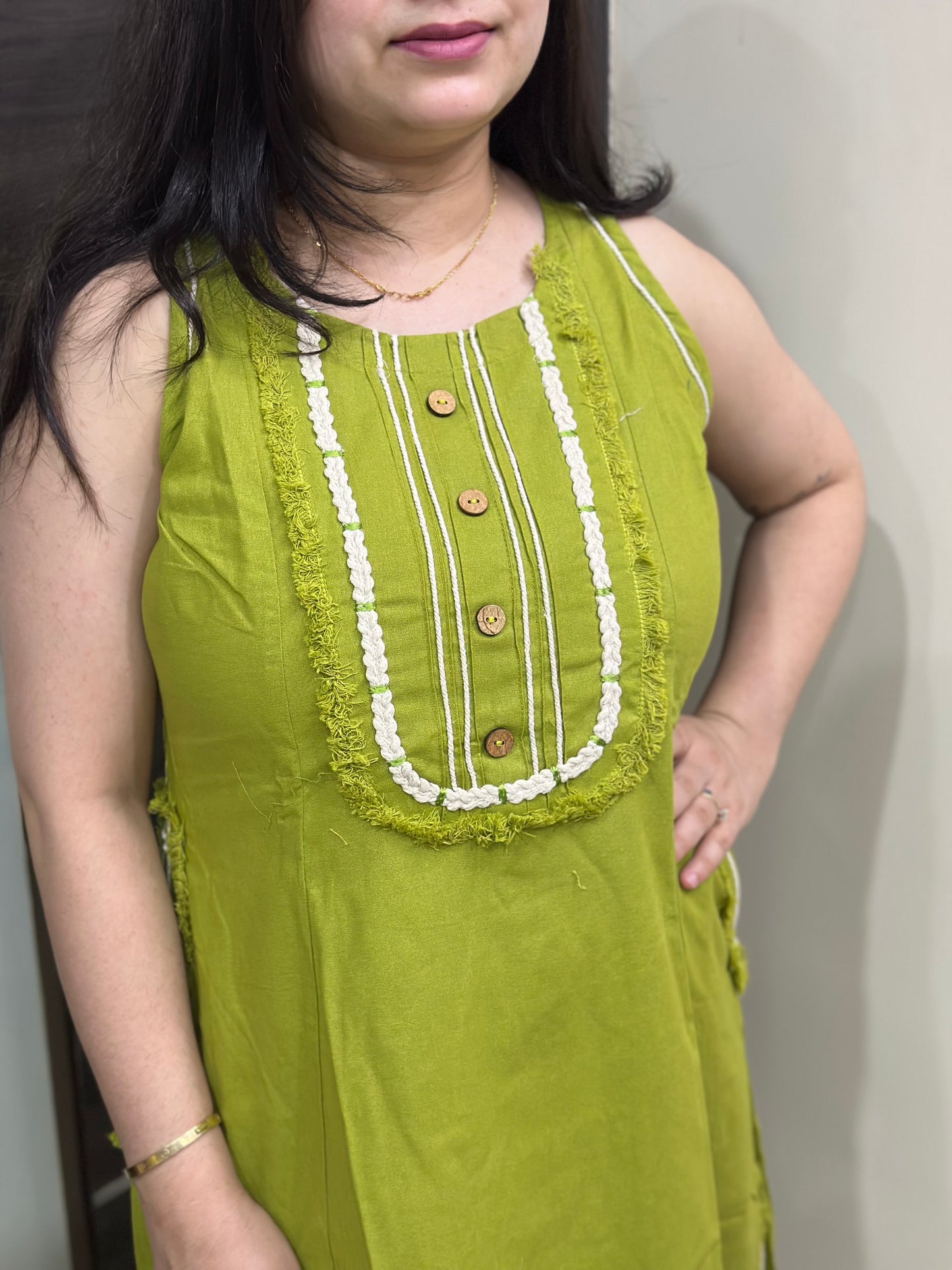 Anami Sleeveless Cotton Kurta set Green