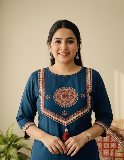 Amayra Arjakh Cotton Kurti Pant Dupatta Set – Thread & Lace