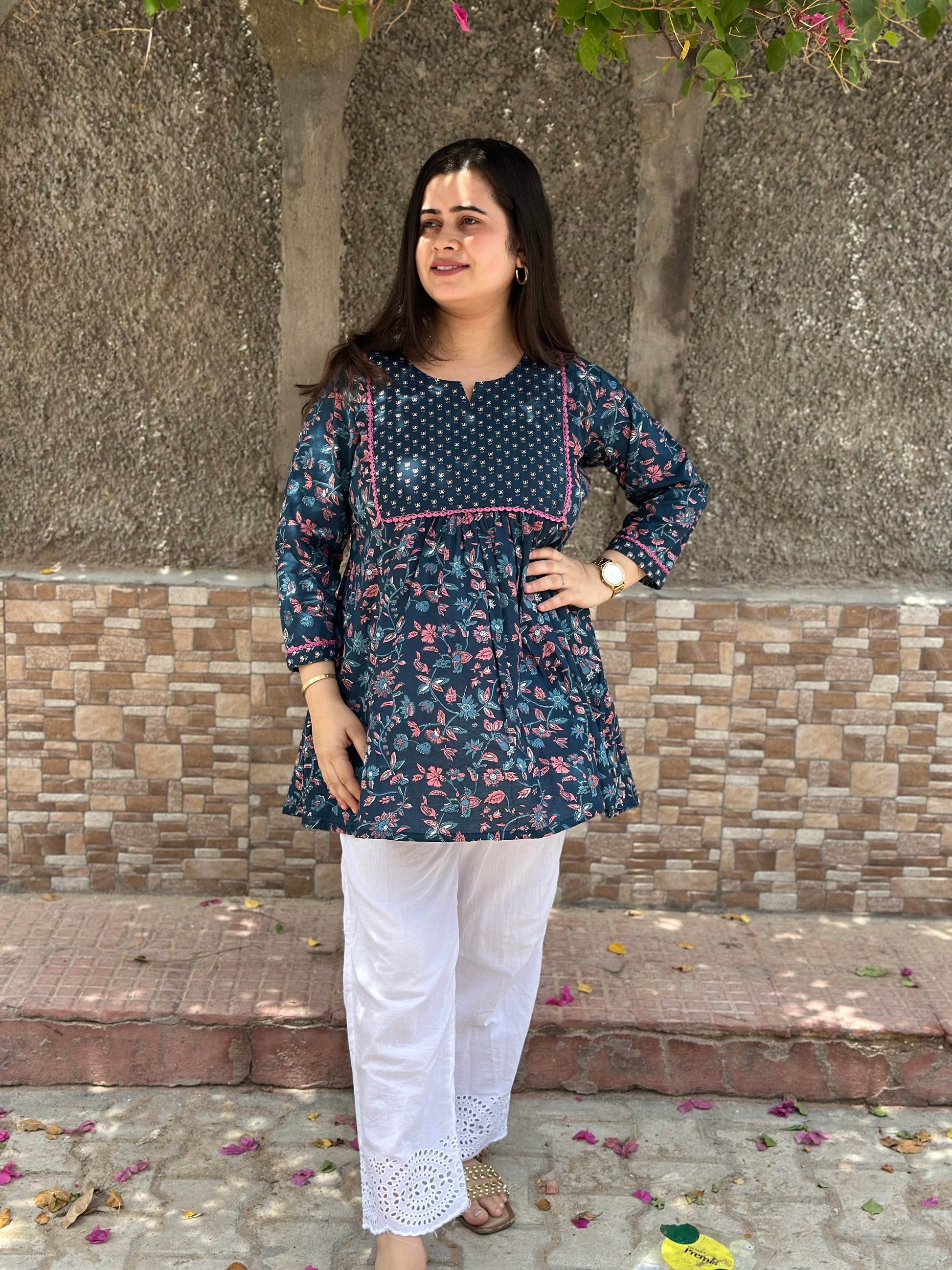 Short Cotton tunics for women - Vijay Laxmi