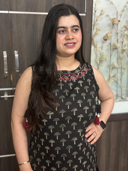 Bani Sleeveless Cotton Kurta set Black