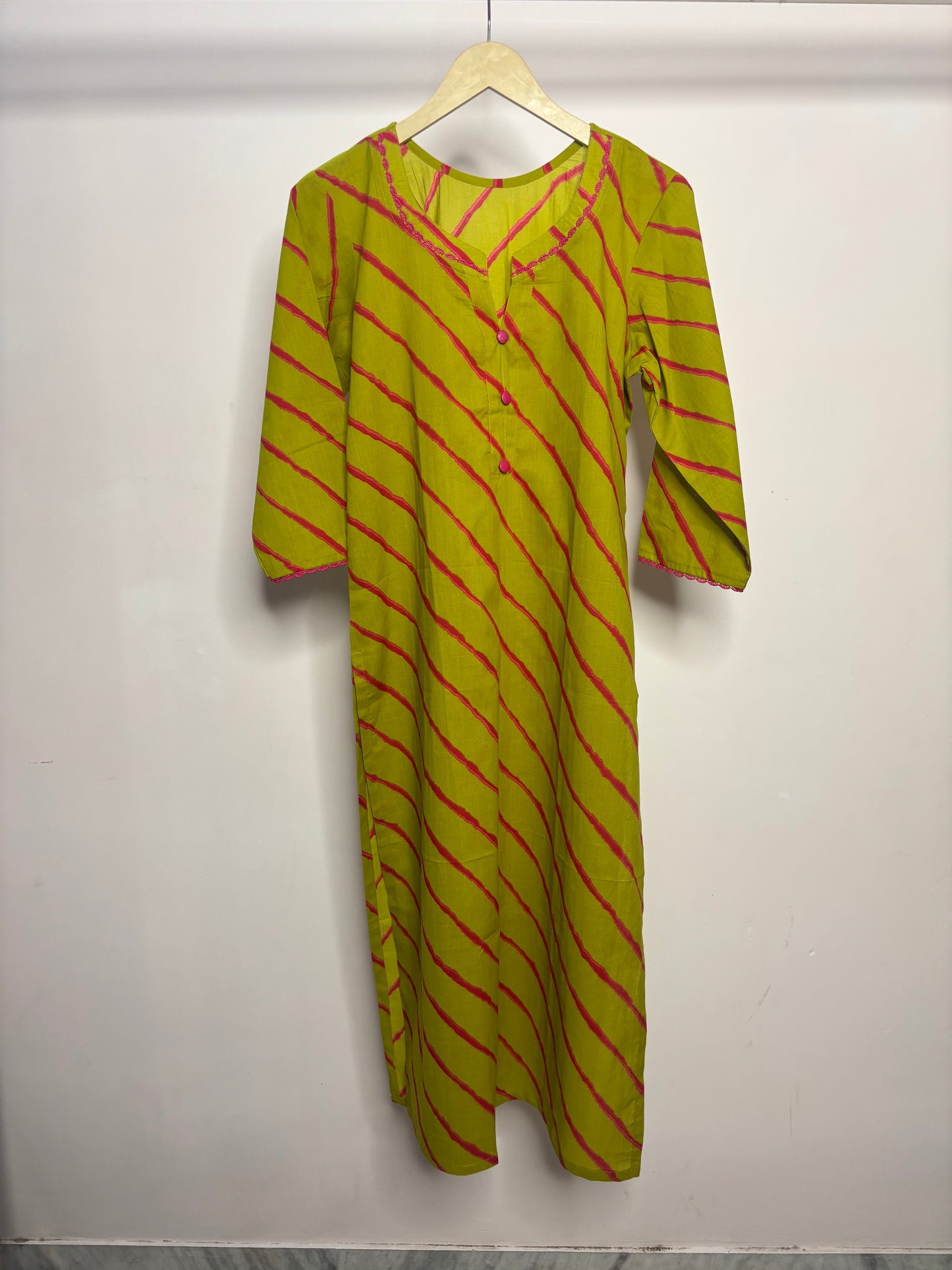 Gulzar Leheriya cotton kurti green