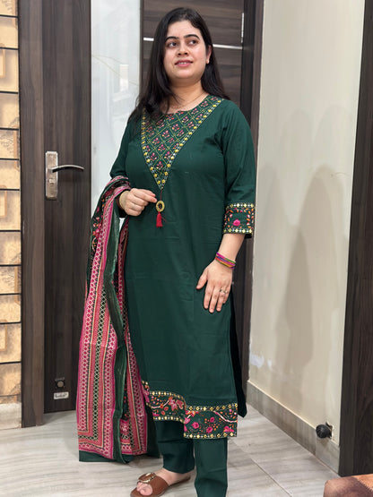 Gulzar cotton kurta set with kalamkari dupatta green