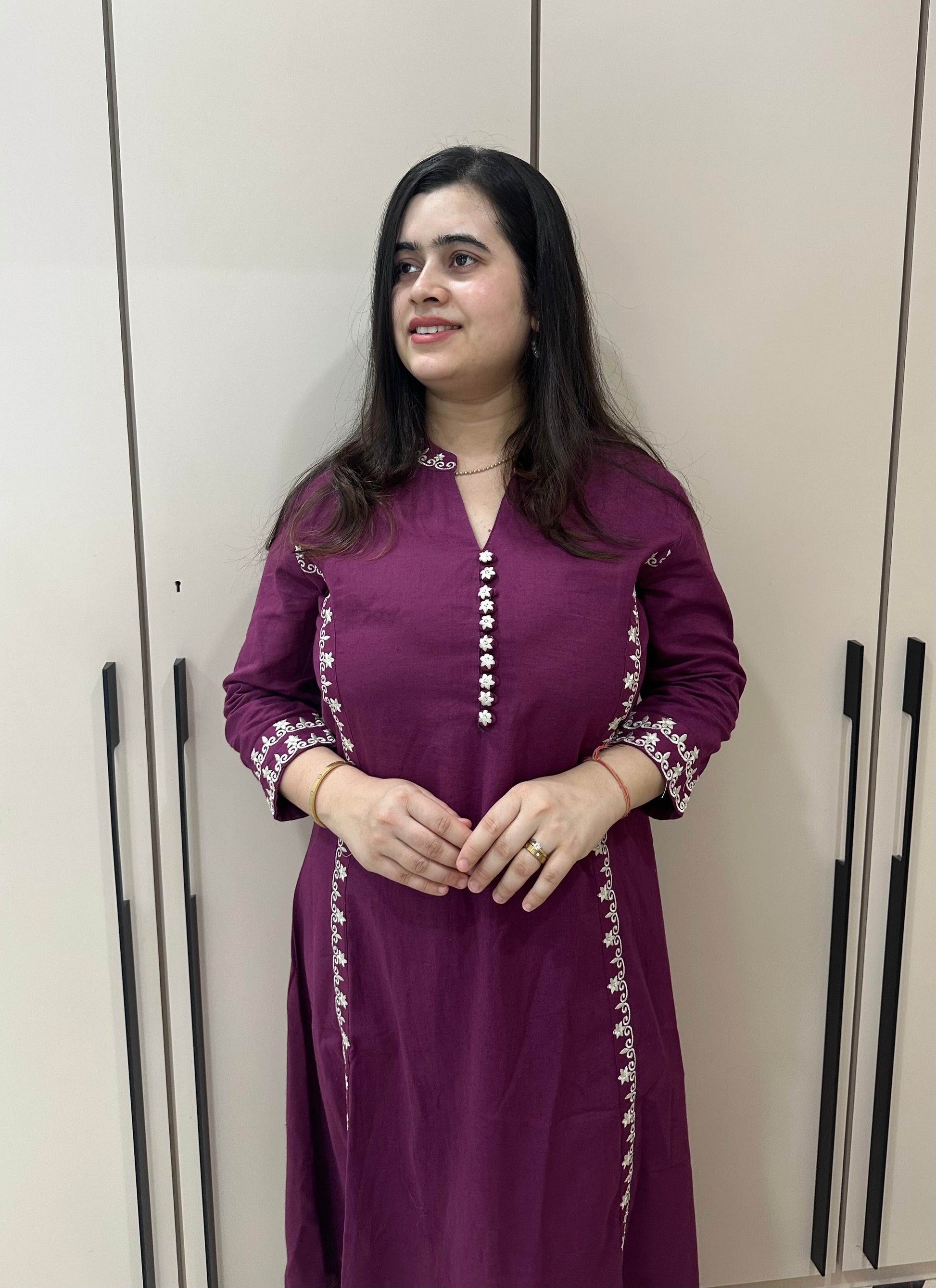 Cotton kurta set with pants - Vijay Laxmi