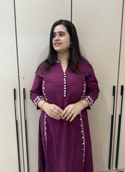 Cotton kurta set with pants - Vijay Laxmi