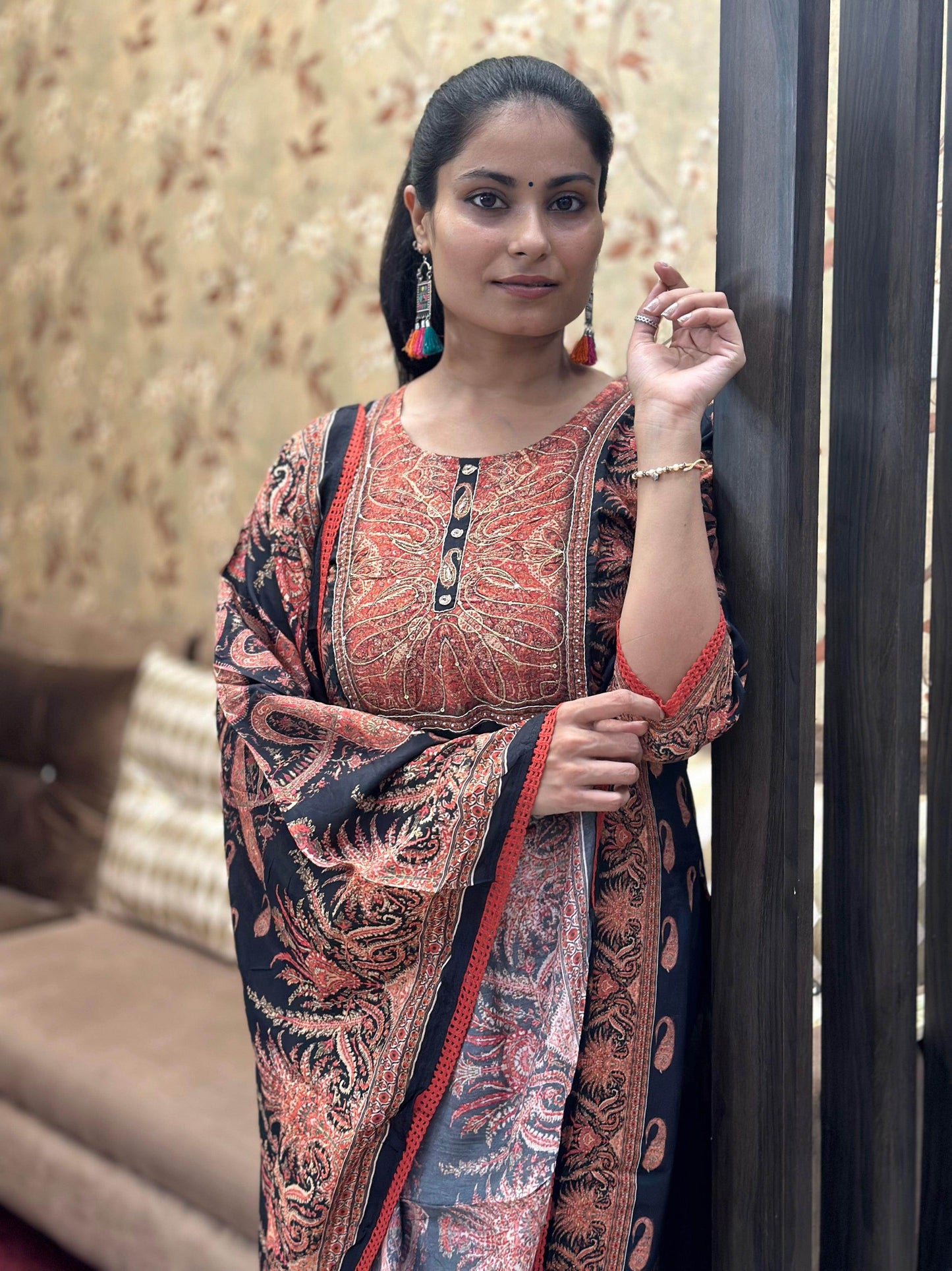 Pure Viscose Soft Silk Suit - Vijay Laxmi