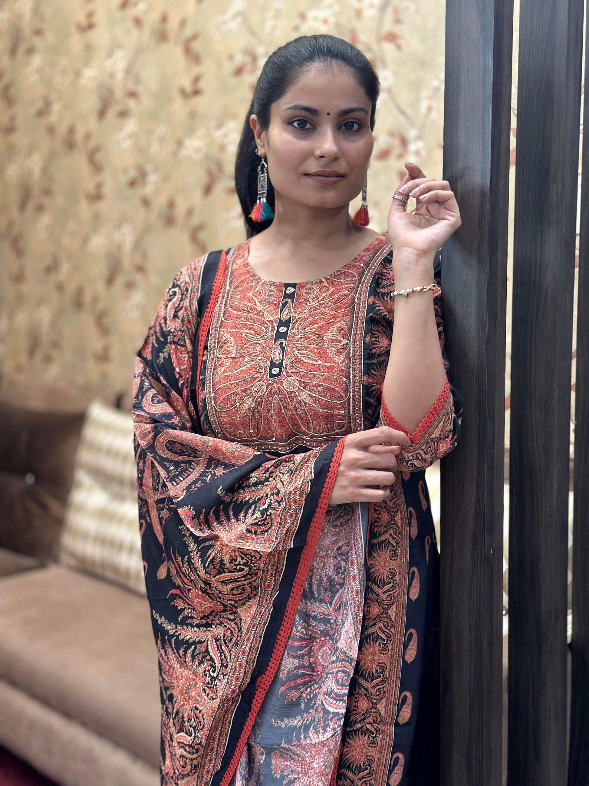 Pure Viscose Soft Silk Suit - Vijay Laxmi