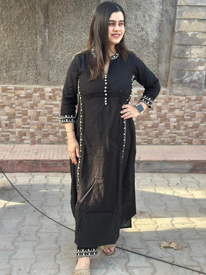 Cotton kurta set with pants - Vijay Laxmi