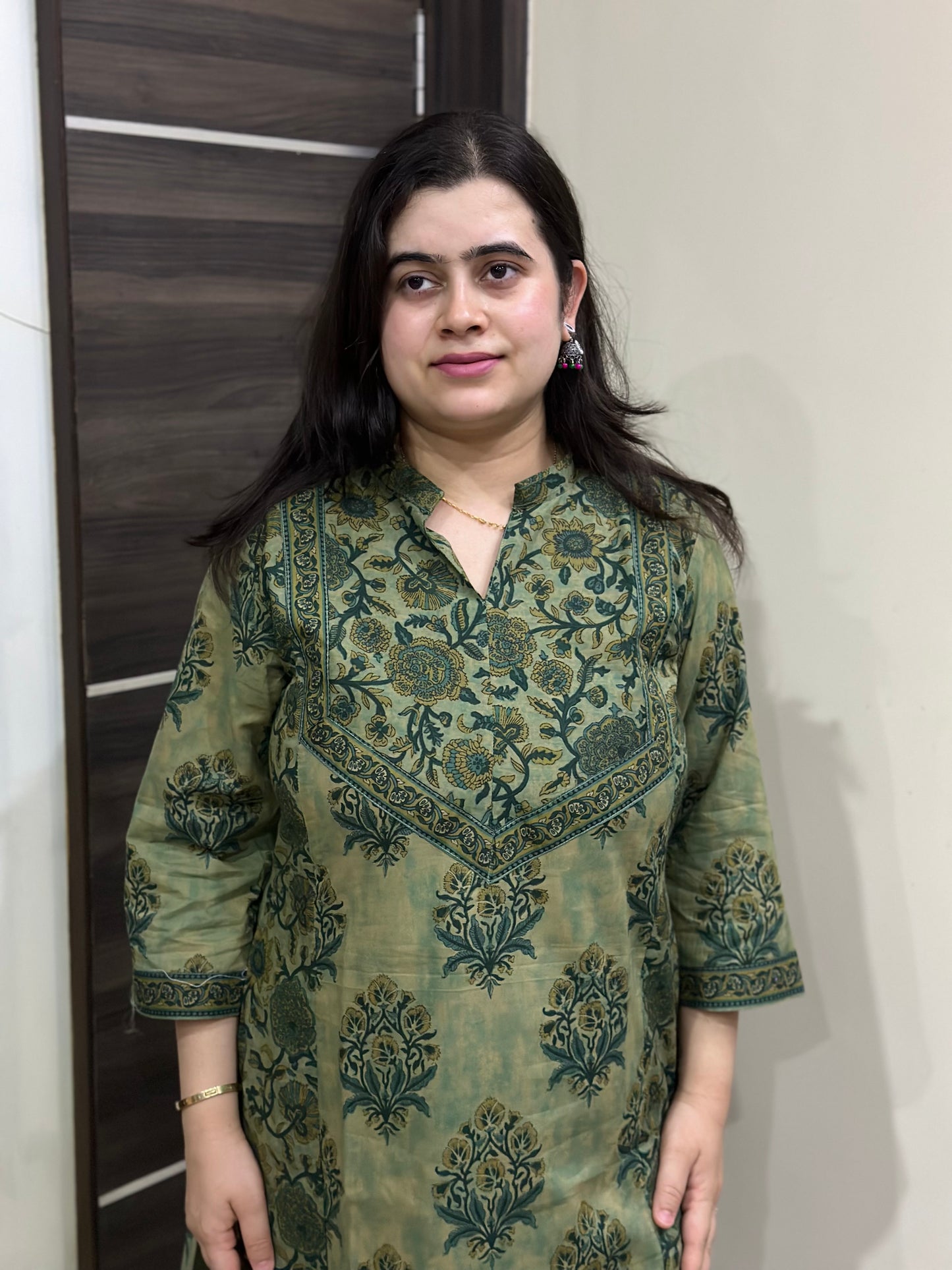 Gazal Cotton kurta set for women green
