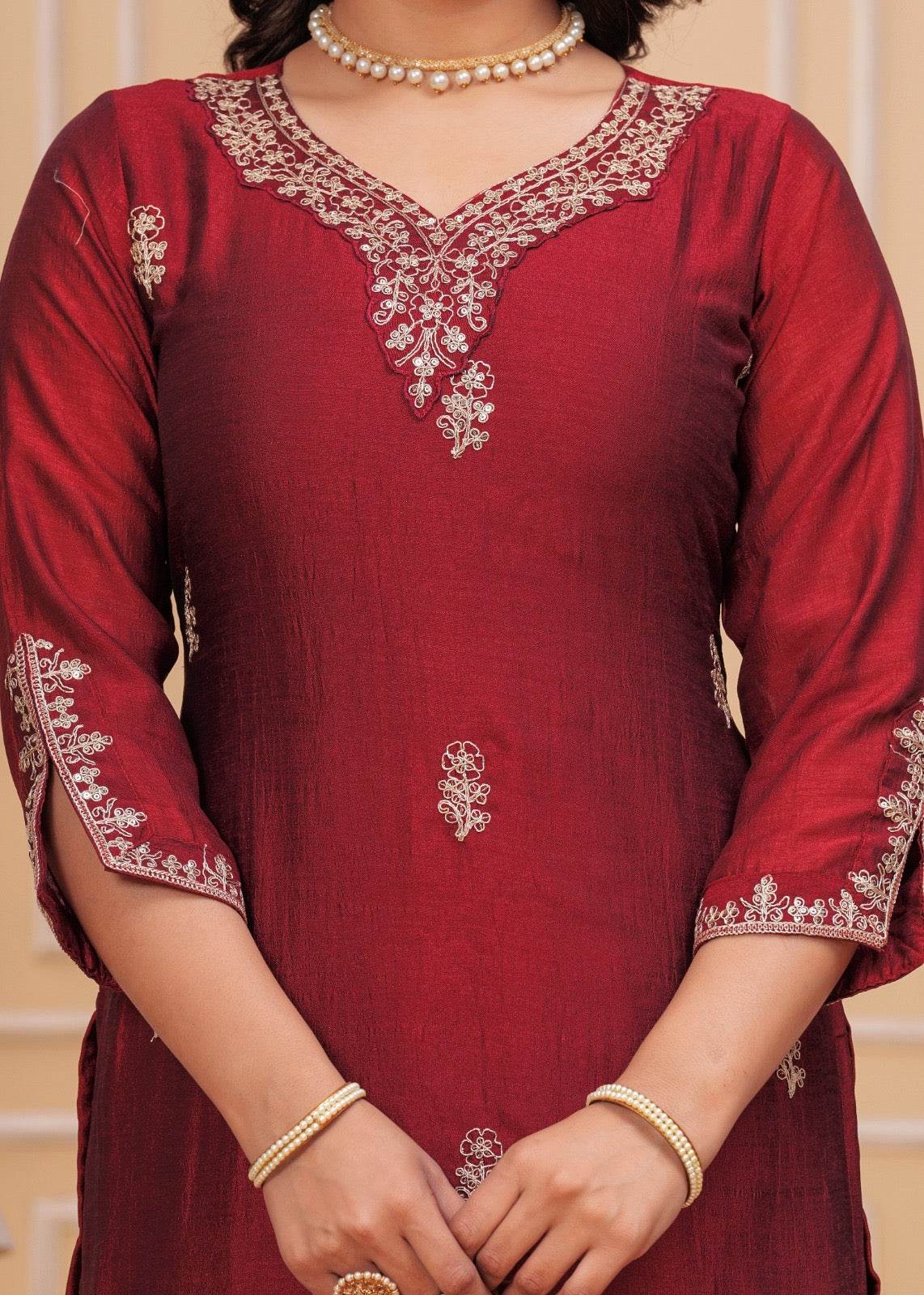 Maharani Dola Silk Suit - Vijay Laxmi