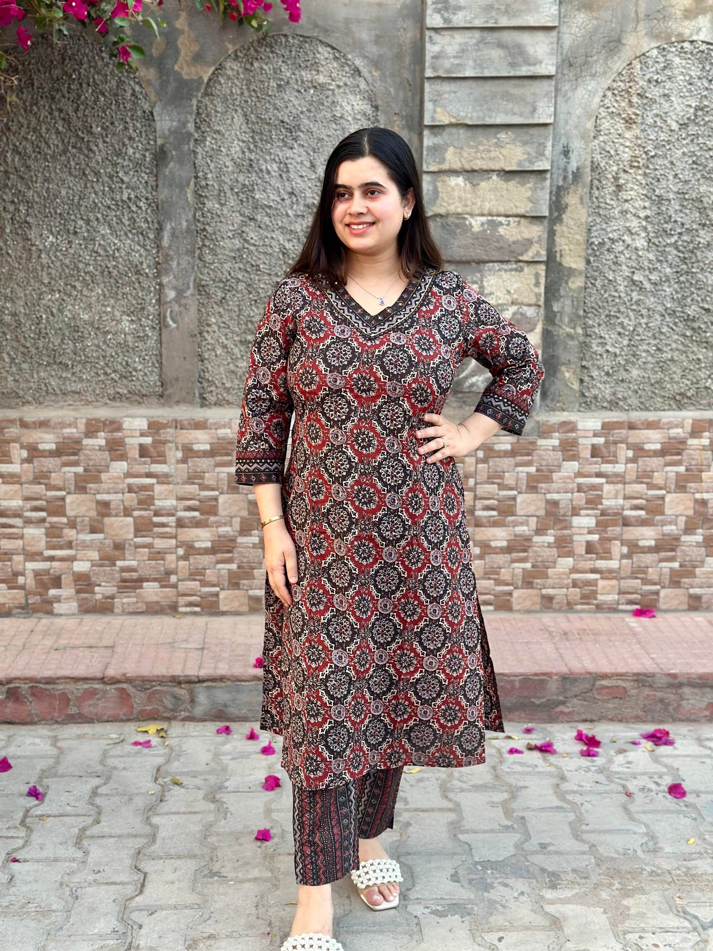Ajrakh print kurta set with pants - Vijay Laxmi