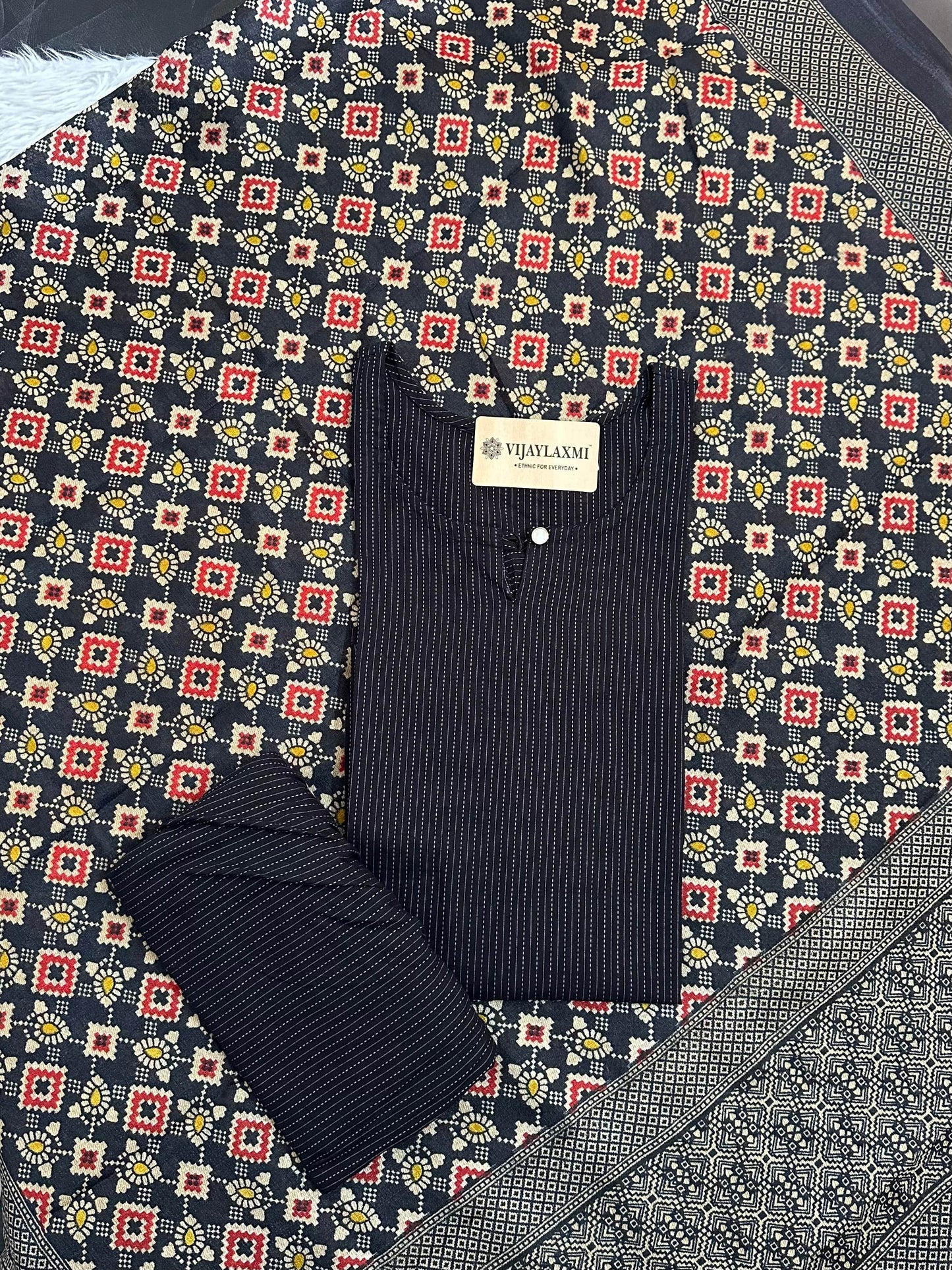 Kantha cotton suit - Vijay Laxmi