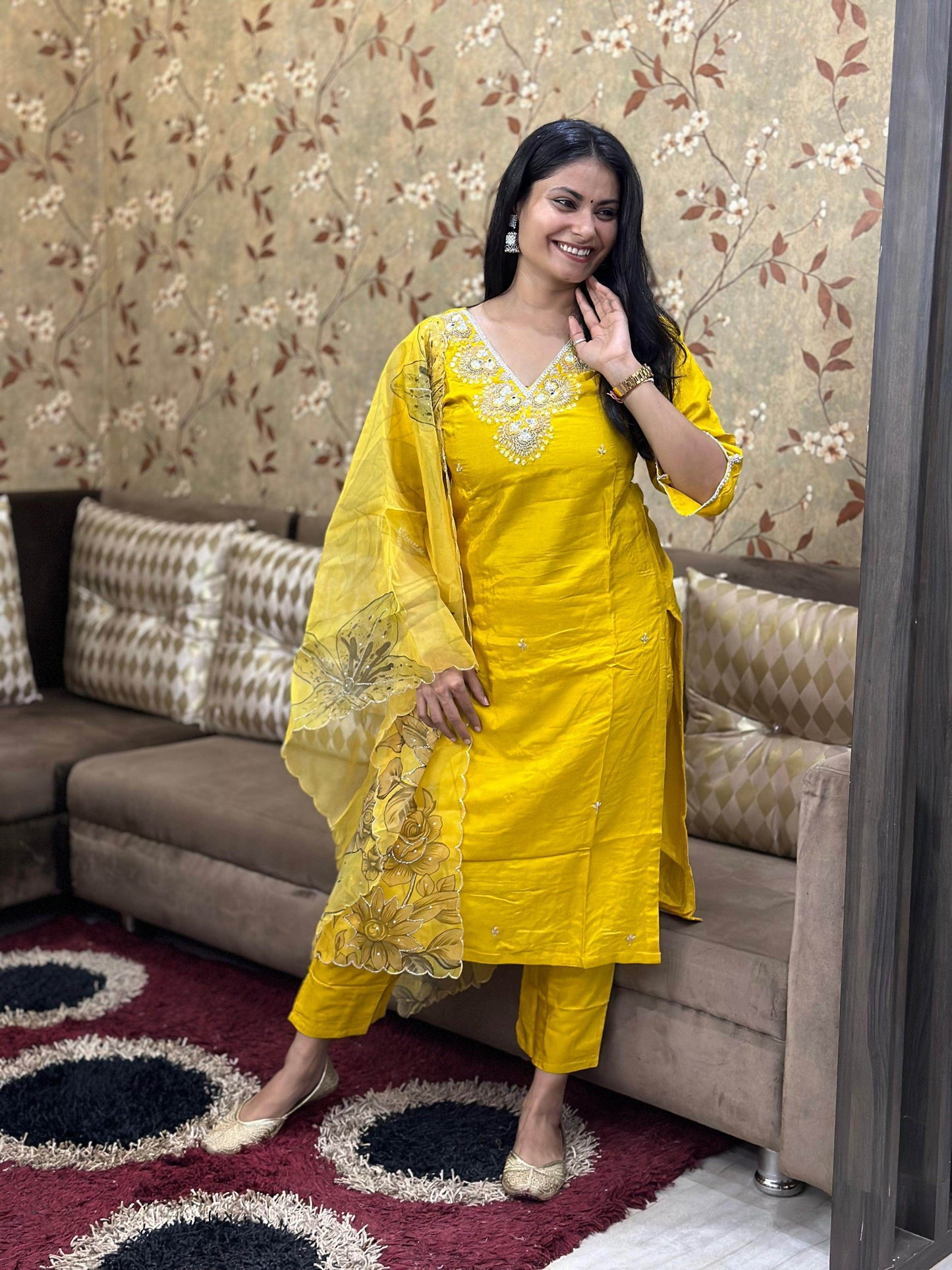 Dola Silk suit For Women - Vijay Laxmi