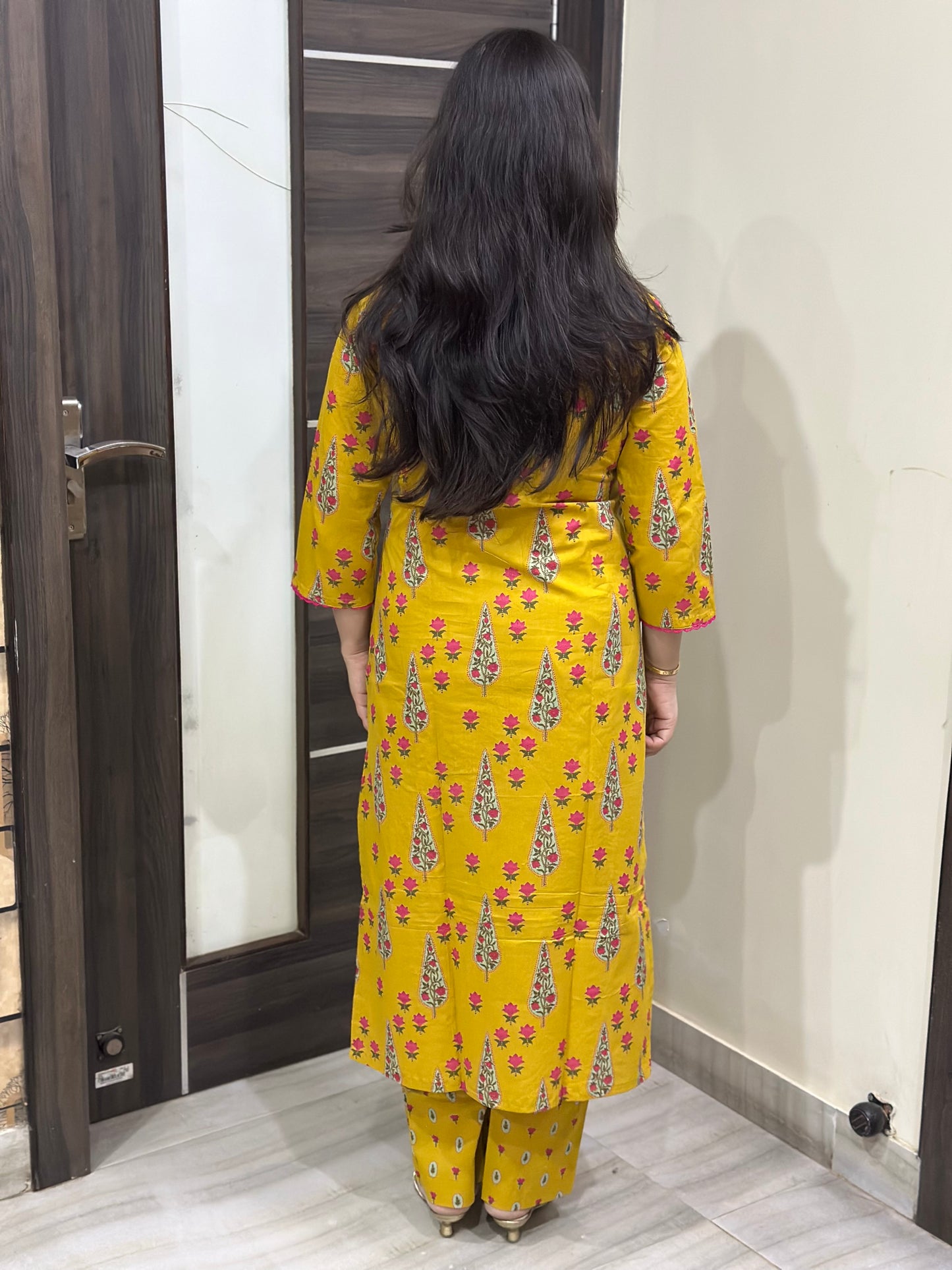 Gazal Cotton kurta set for women yellow