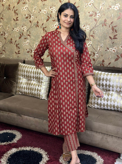 Angrakha Bagru Red Suit - Vijay Laxmi