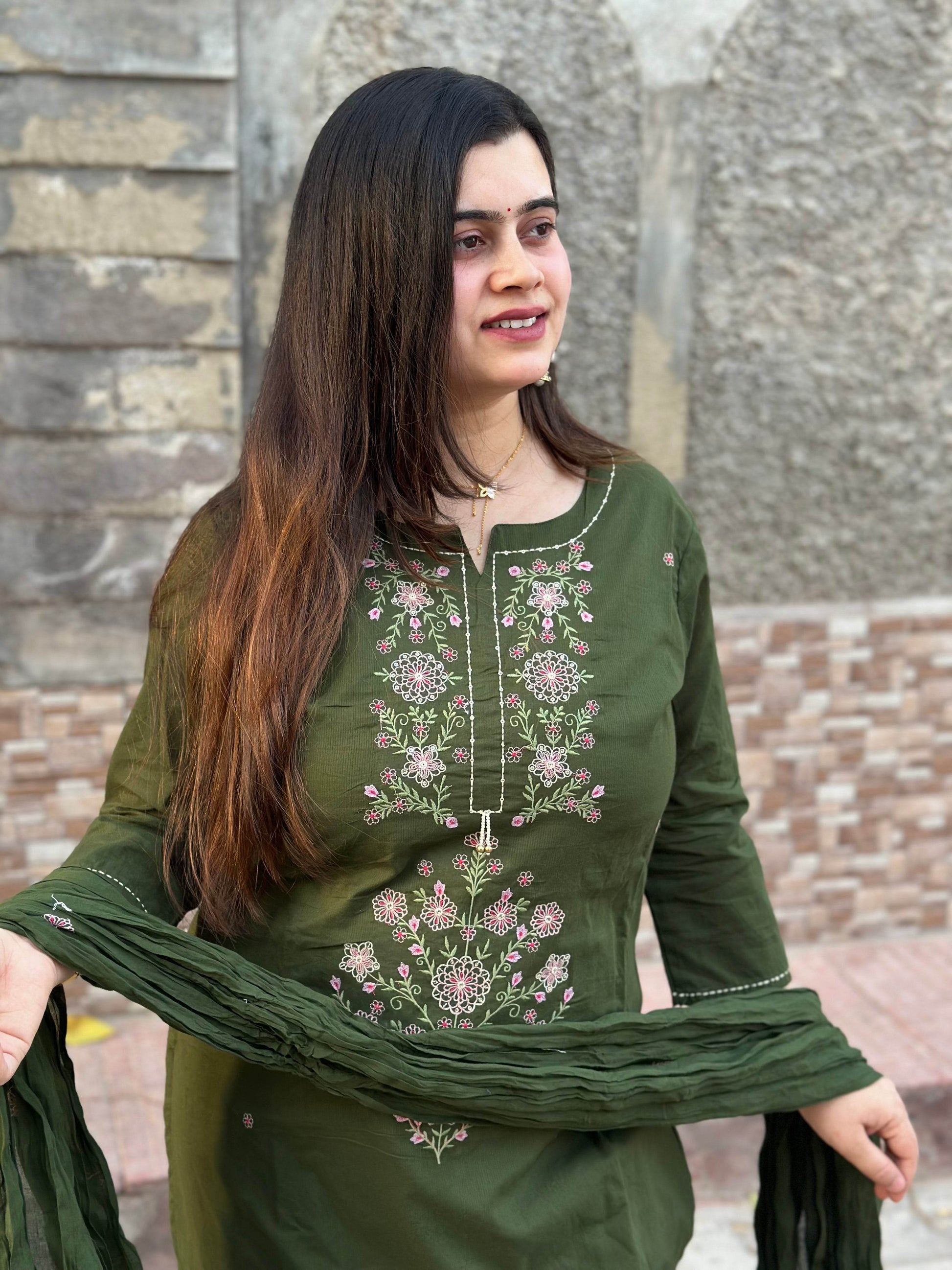 Cotton kurta set for women with dupatta - Vijay Laxmi