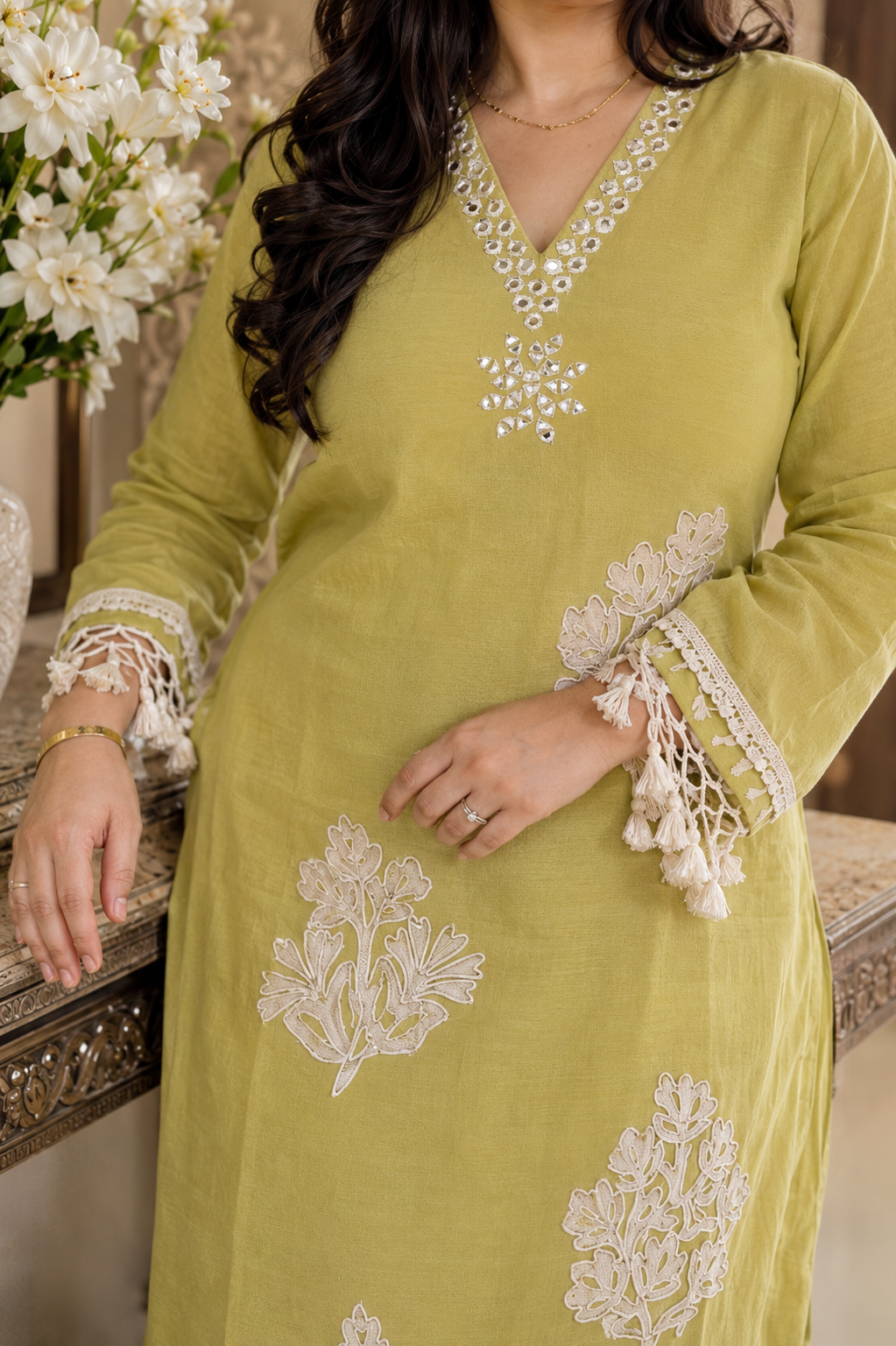 Anami festive Mul chanderi kurta set with silk dupatta