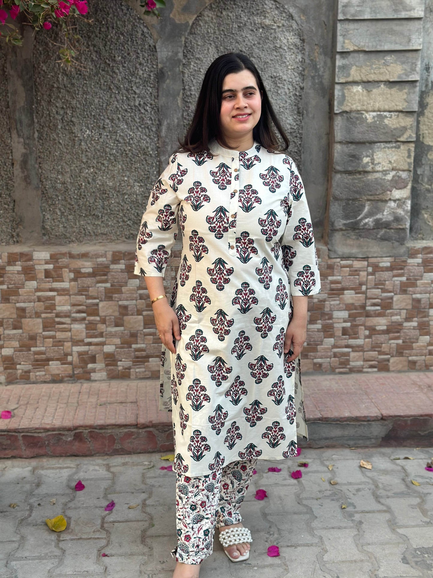 Ajrakh print cotton kurta set with pants - Vijay Laxmi
