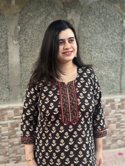 Airy cotton Dabu kurti for women